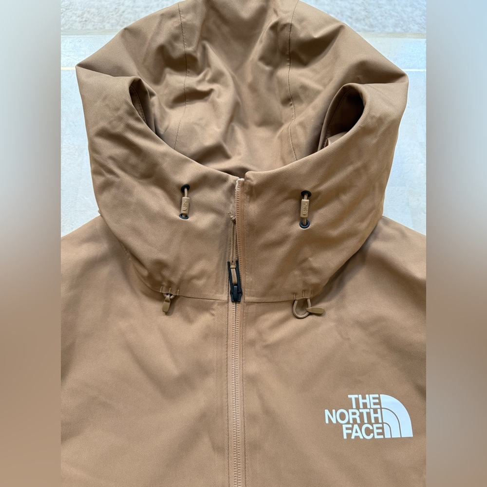 The North Face Mountain Range Down Parka 600 Men's Sz M Utility Brown NWT $400 - Picture 8 of 16